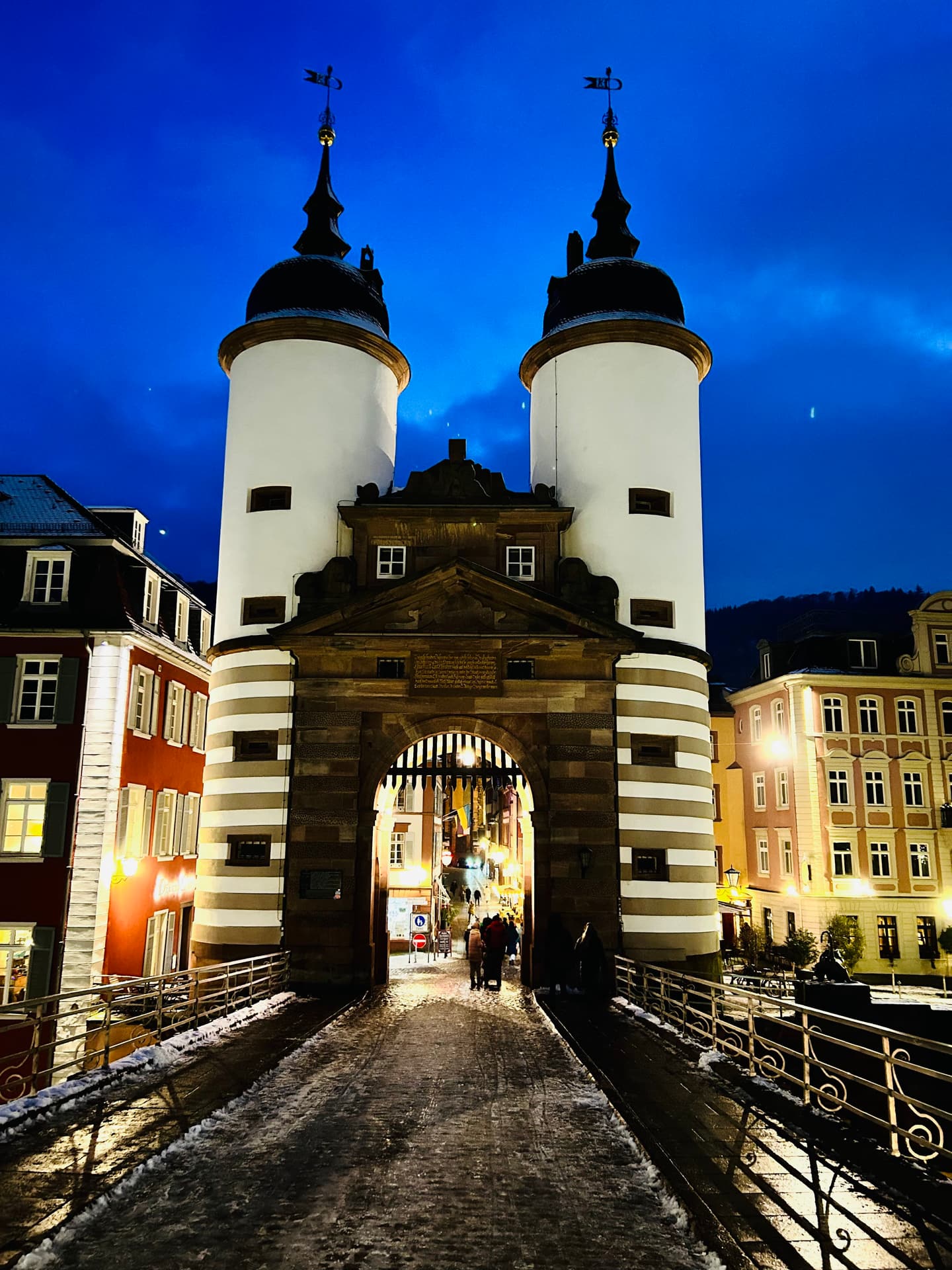 Lokales Café · Old Bridge Heidelberg, Heidelberg, Germany